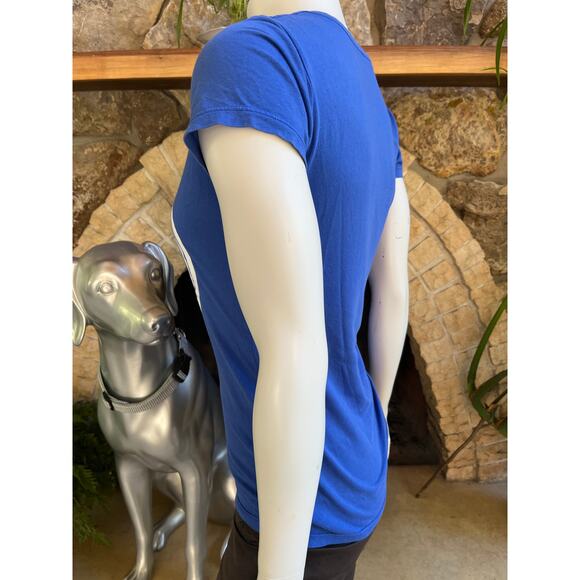 True Religion Peace Sign V-Neck Blue Short Sleeve Shirt Women's Size Small - Picture 3 of 5